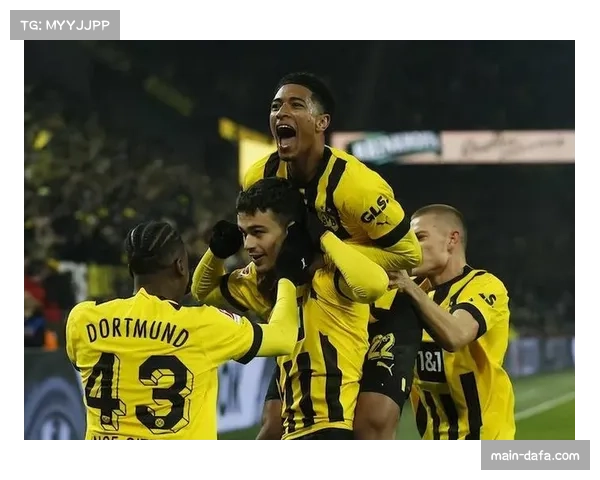 美因茨八轮不败状态回升 乌尔斯菲舍尔执教见效 美因茨八轮不败状态回升 乌尔斯菲舍尔执教见效